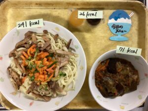 冷やし中華・なすのそぼろ煮・ミニゼリー