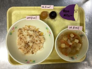 チャーハン・豆腐スープ・ミニゼリー