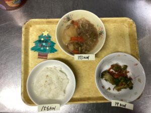 ごはん・肉じゃが・ブロッコリーのおかか和え